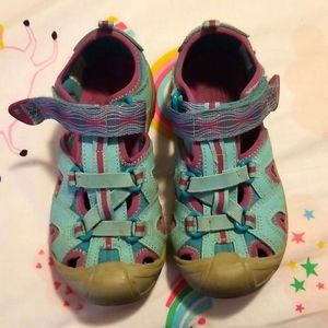 Merrell girls sandles